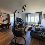 M\'S Apartment